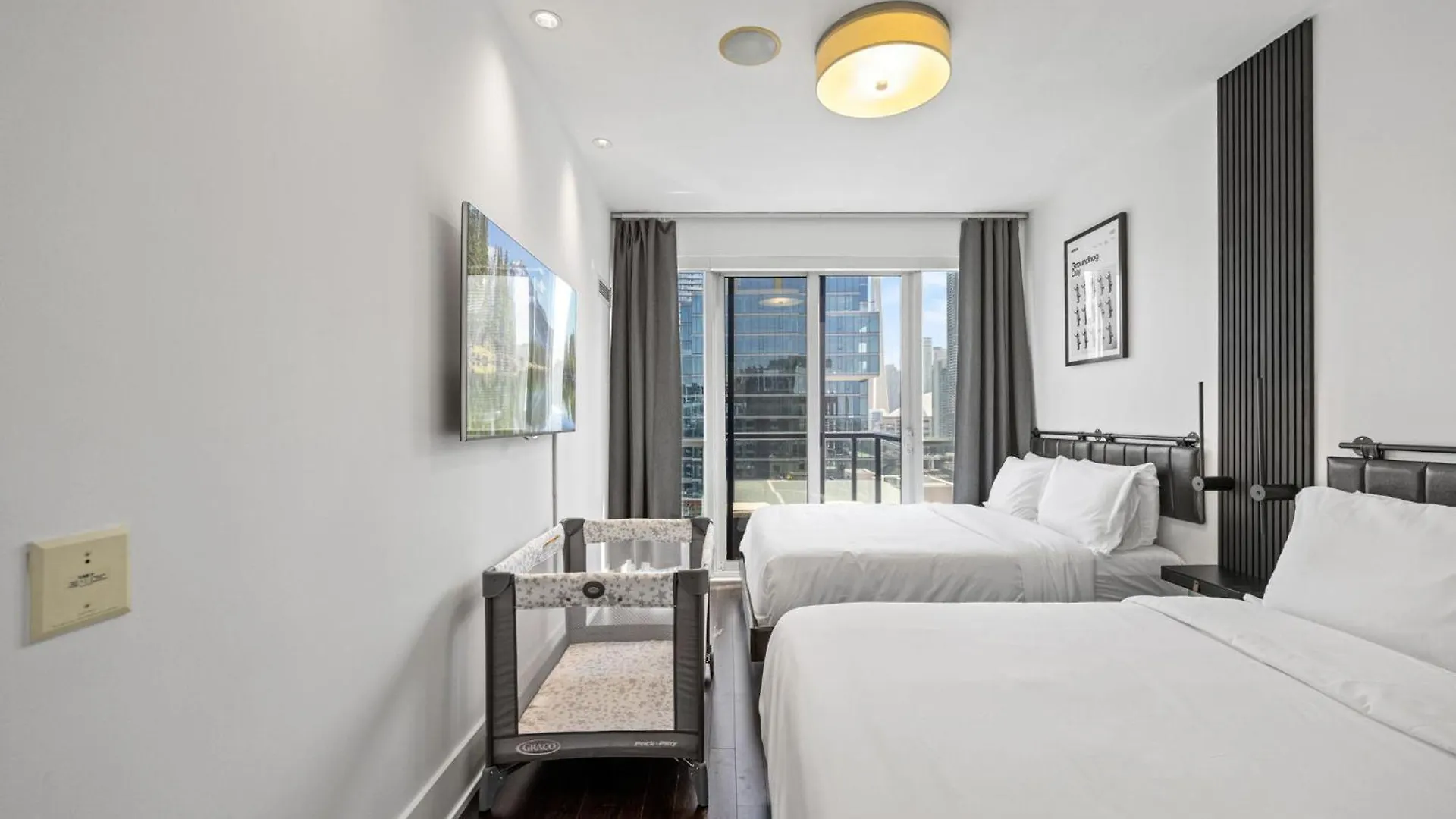 トロント Parc Loft Penthouse With 4Bd-Wfh-Ps5-Cn Tower Viewsヴィラ 0*,